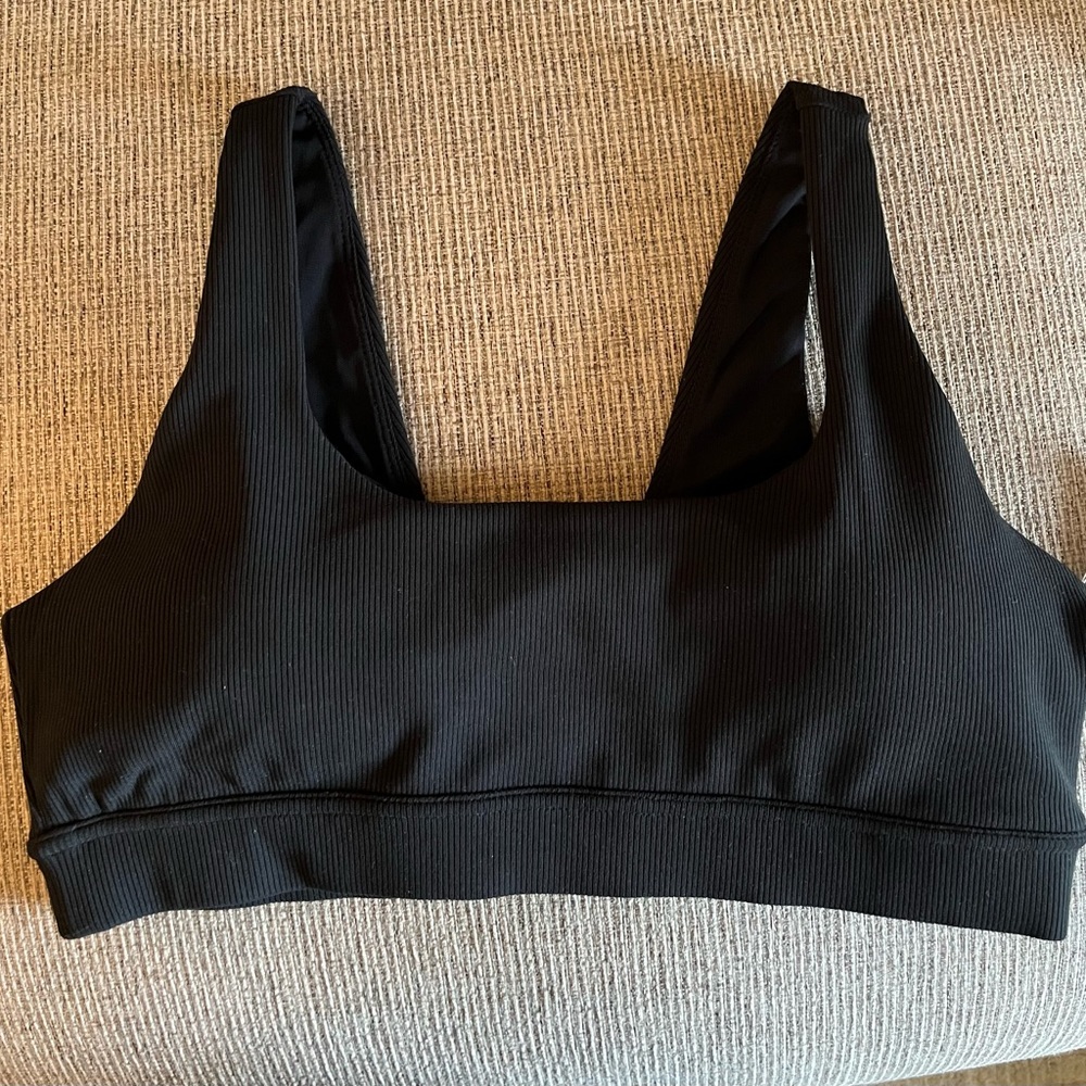 Zella sports bra. Black. Size large. New with tags